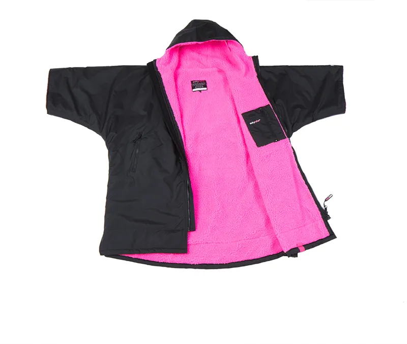 Dryrobe Advance Short Sleeve in Black/Pink